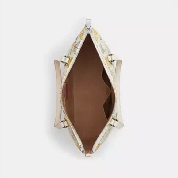 Coach Butterfly Gallery Shoulder Bag NWT - Picture 2 of 3